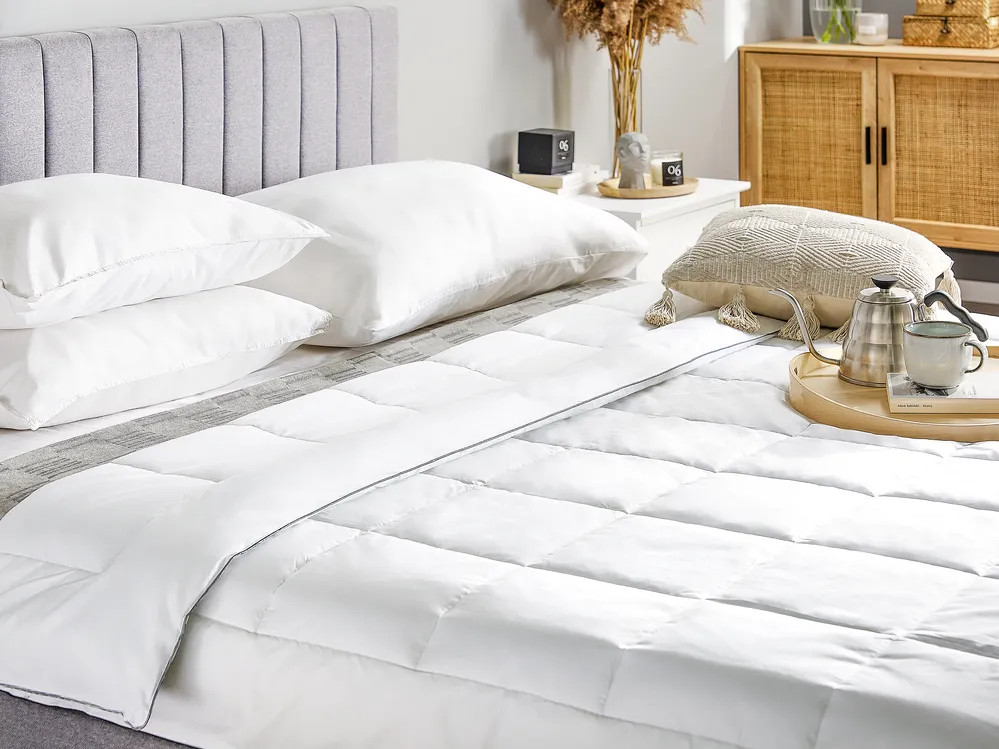 Bettdecke Mikrofaser Mittelwarm KOUTRA 135 x 200 cm