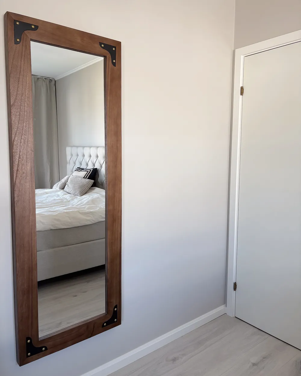 Wall Mirror BLOSVILLE 58 cm 164 cm Fir Wood Brown_1022314