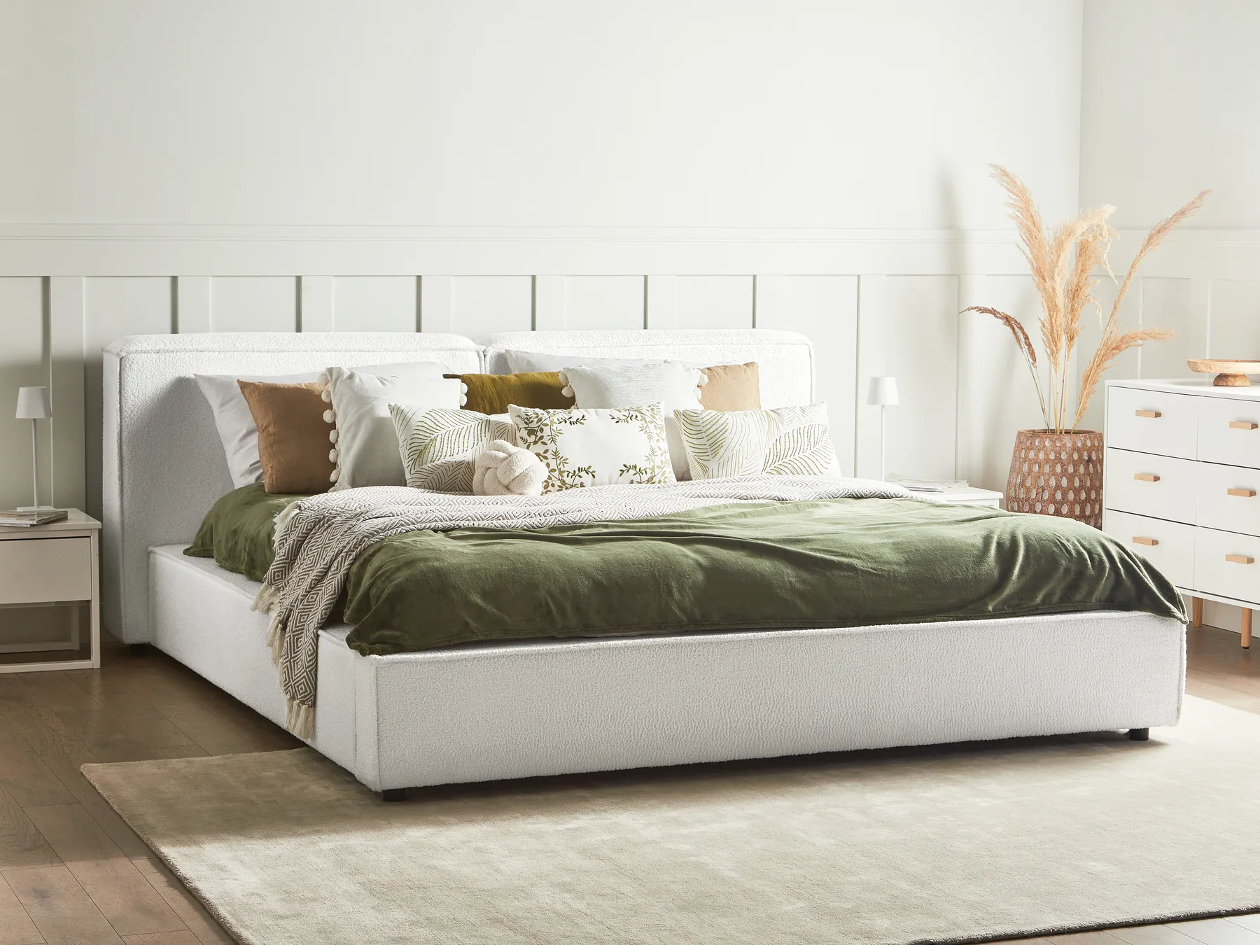 Bed Boucle LINARDS 180 x 200 cm (EU Super King) White_933733