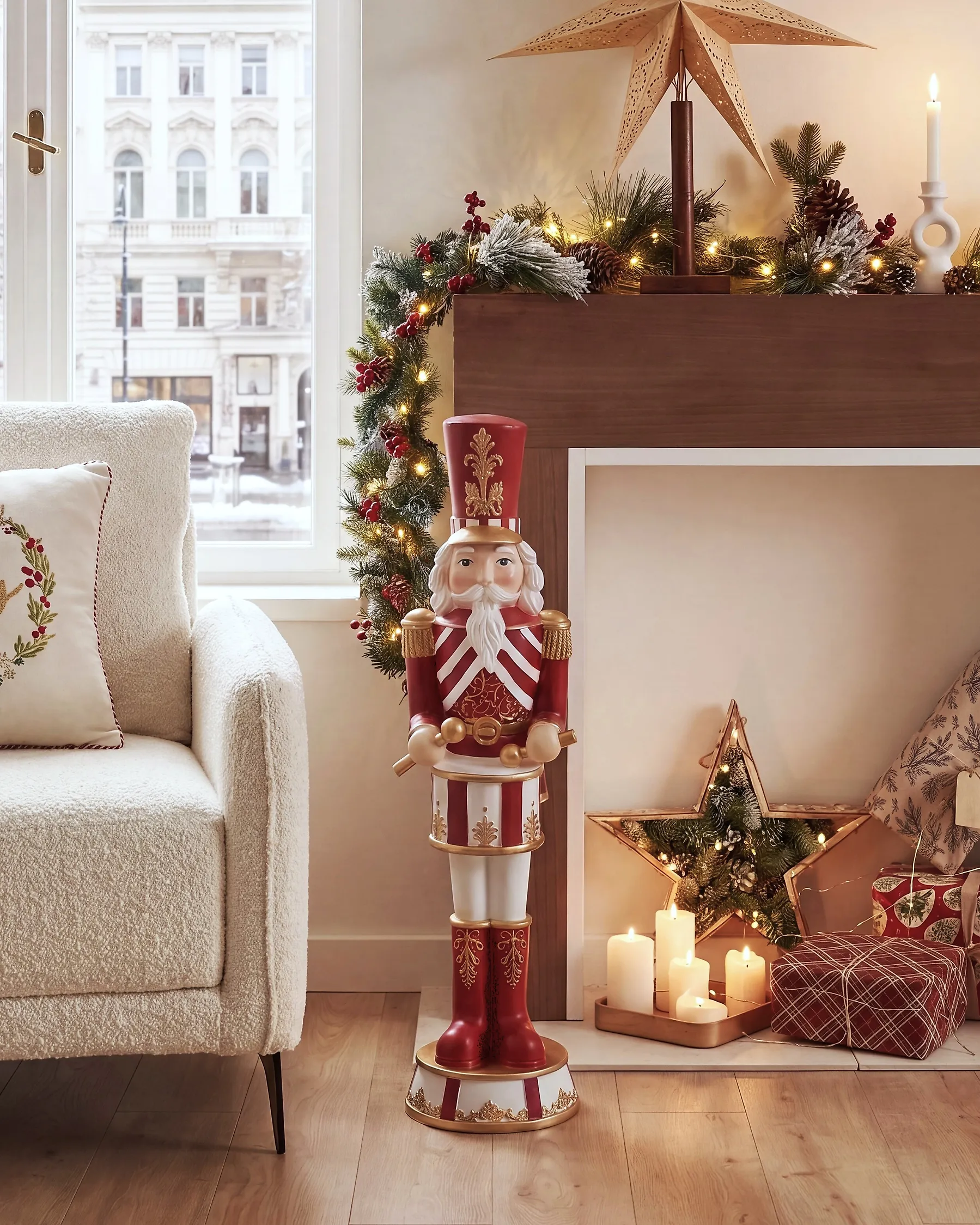 Weihnachtsdekoration KINNARI 80 cm Nussknacker Rot / Weiß_1175222