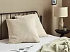 Dekokissen 2er Set LEUZEA 60 x 60 cm Bouclé Beige Ohne Muster