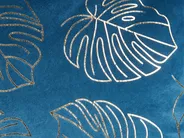 Dekokissen 2er Set DELICIOSA 45 x 45 cm Samtstoff Blau Pflanzenmuster_830051