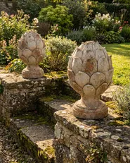 Gartenskulptur 2er Set CORRINALDO Zapfen Beige_1054885