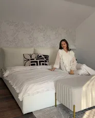 Bett mit Lattenrost Samtstoff BAJONNA 180 x 200 cm Cremeweiß_1065366
