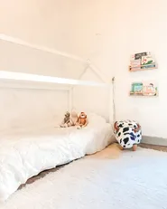 Kids Bed House Pine Wood TOSSE 90 x 200 cm (EU Single) White_915799