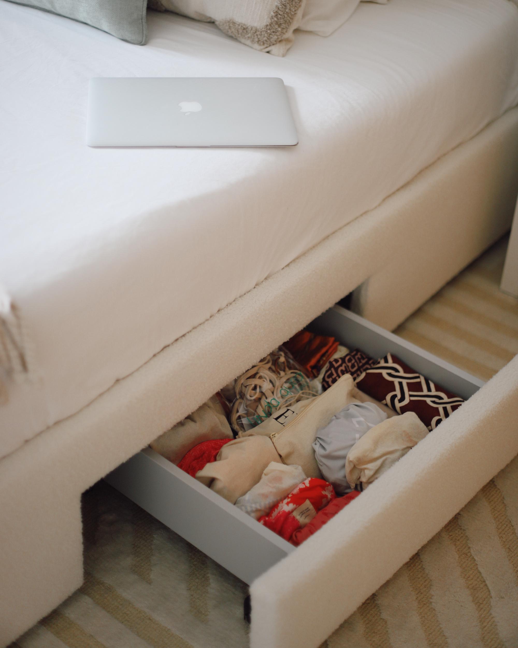 Bed with Storage Drawers SOUTRIN Boucle Off-White 160 x 200 cm (EU King Size)_1019936