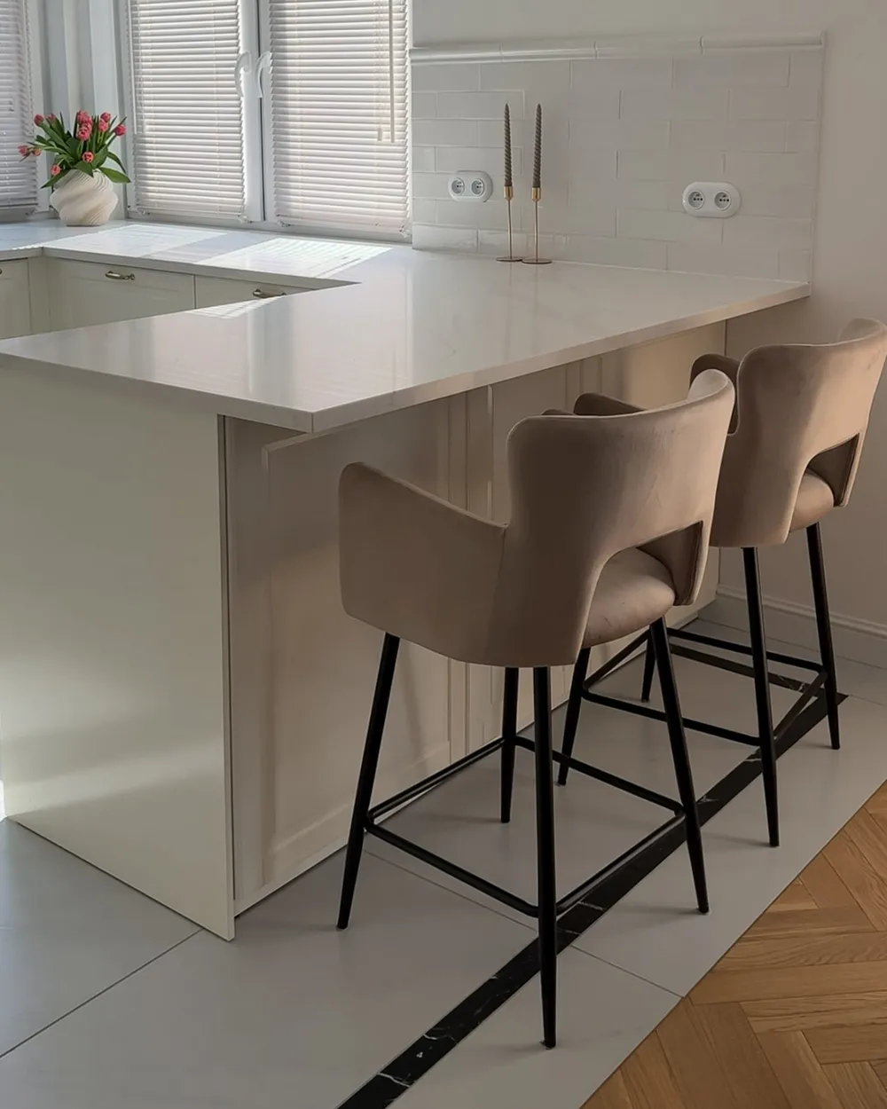 Set of 2 Bar Chairs SANILAC Velvet Taupe_983034