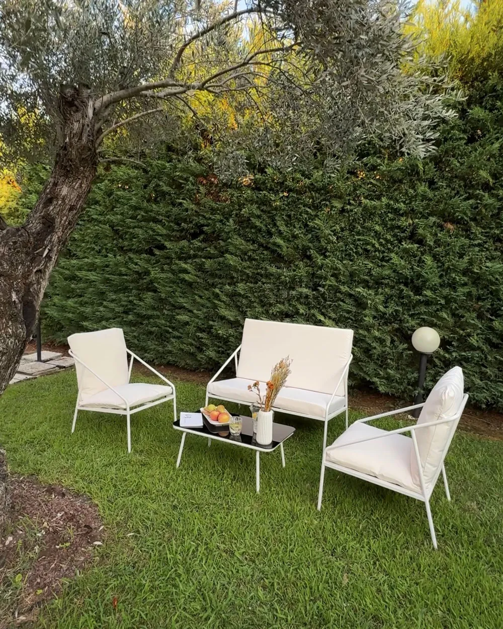 Lounge Set mit Tisch 4-Sitzer USTICA Metall Weiß_1154770