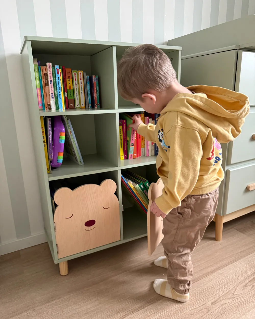 Bücherregal mit 3 Ebenen NOBBY 90 cm Hellgrün_1055360