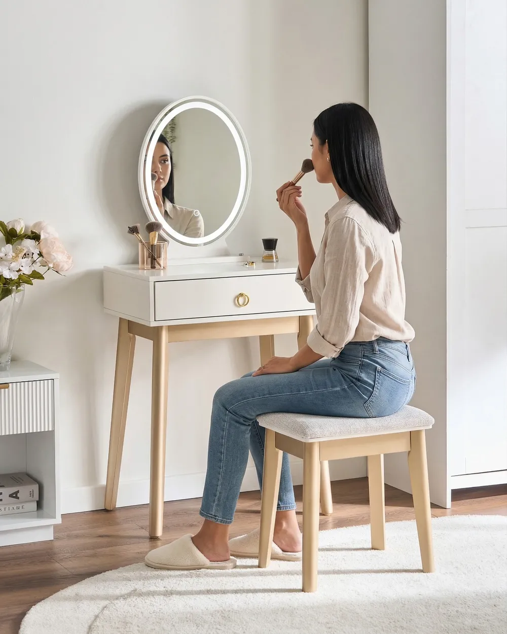 Dressing Table with Mirror and Stool ROSEY LED White - Beliani.nl