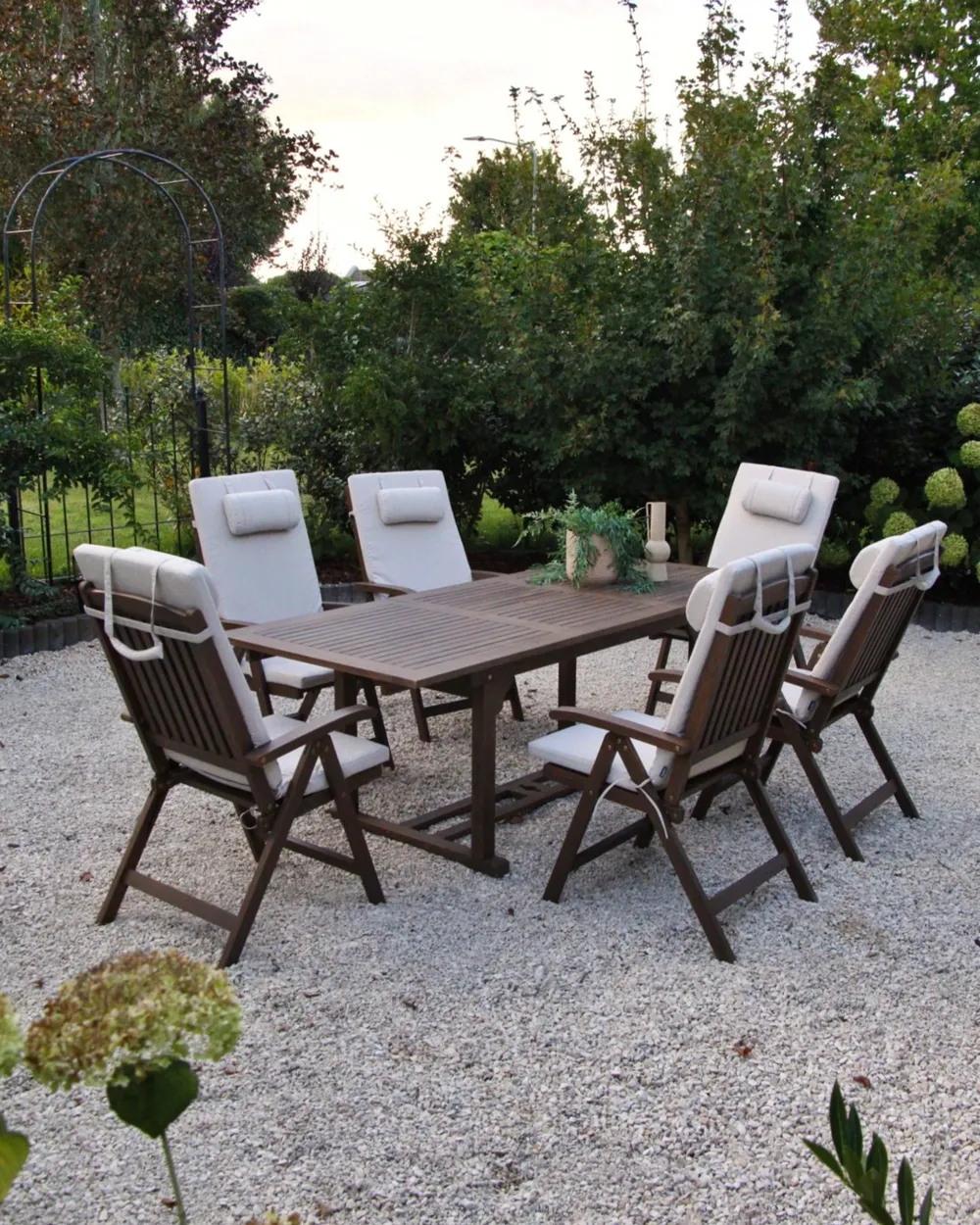 Gartenmöbel Set 6-Sitzer AMANTEA PREMIUM Akazienholz Hellbeige_1034141