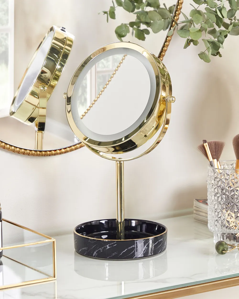 Makeup Mirror LED SAVOIE Black/ Gold - Beliani.dk