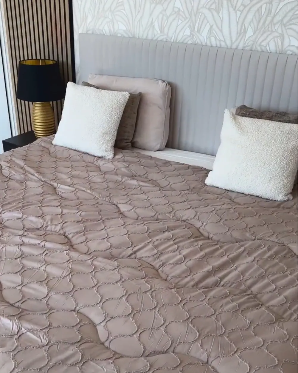 Boxspringbett mit Stauraum DAME Samtstoff Cremeweiß 180 x 200 cm_1018246