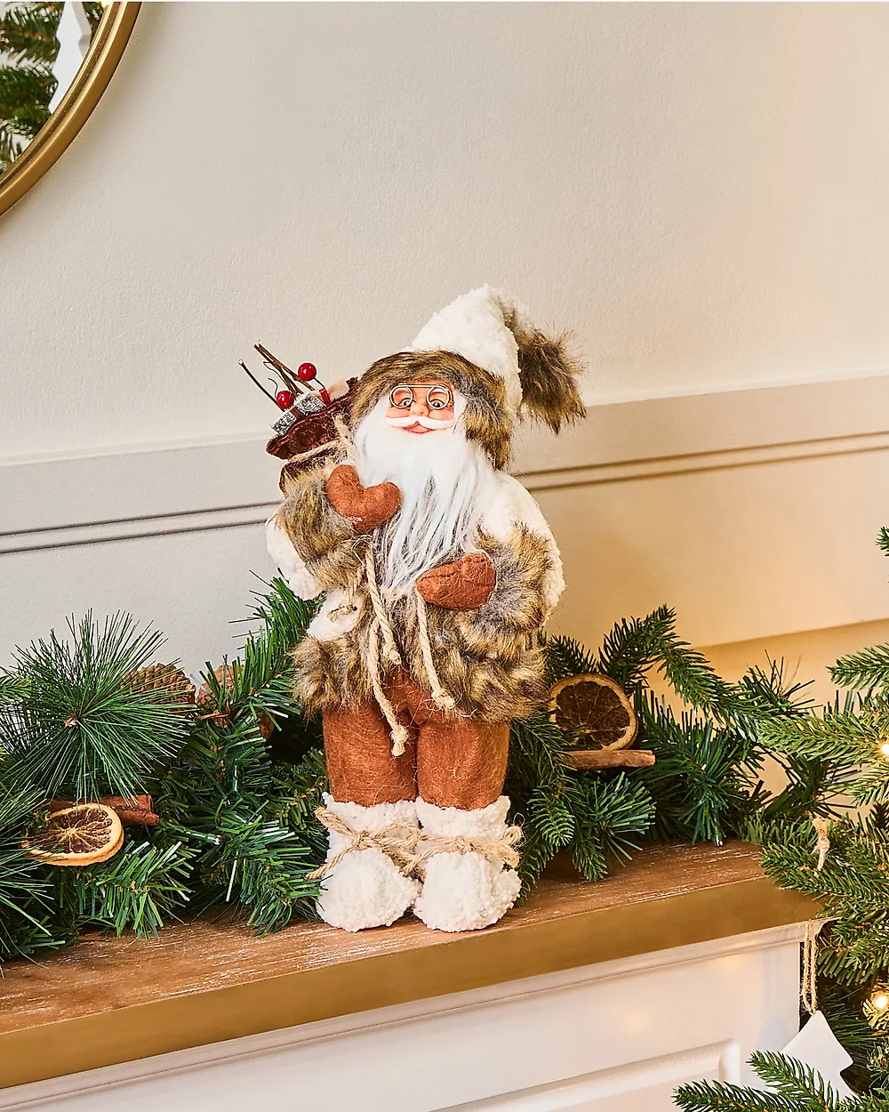 Weihnachtsdekoration SVARTEVATNET 37 cm Weihnachtsmann Braun / Weiß_1186128