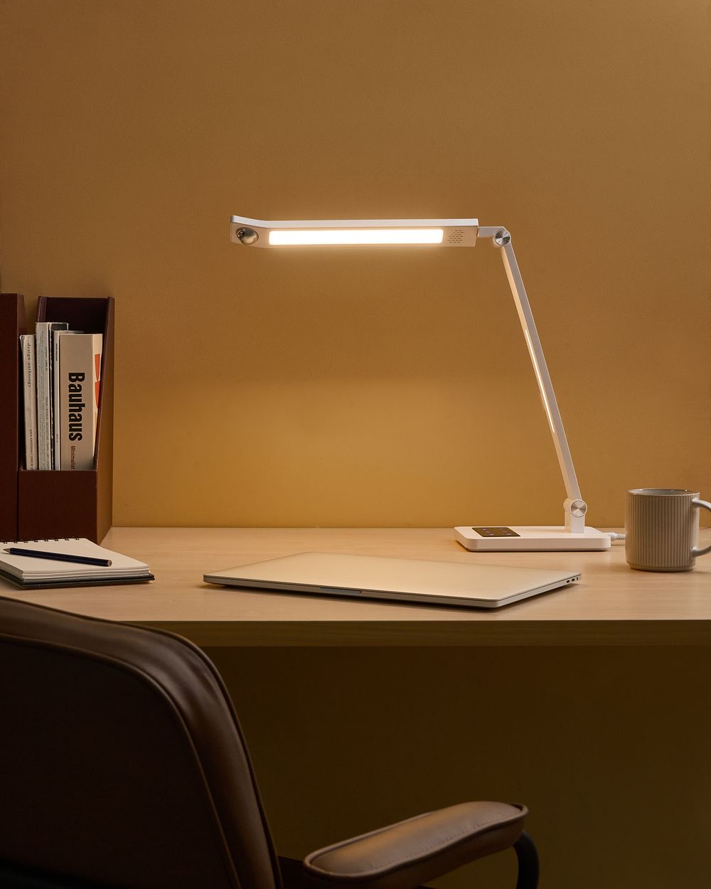LED Desk Lamp LEPUS with Motion Sensor White