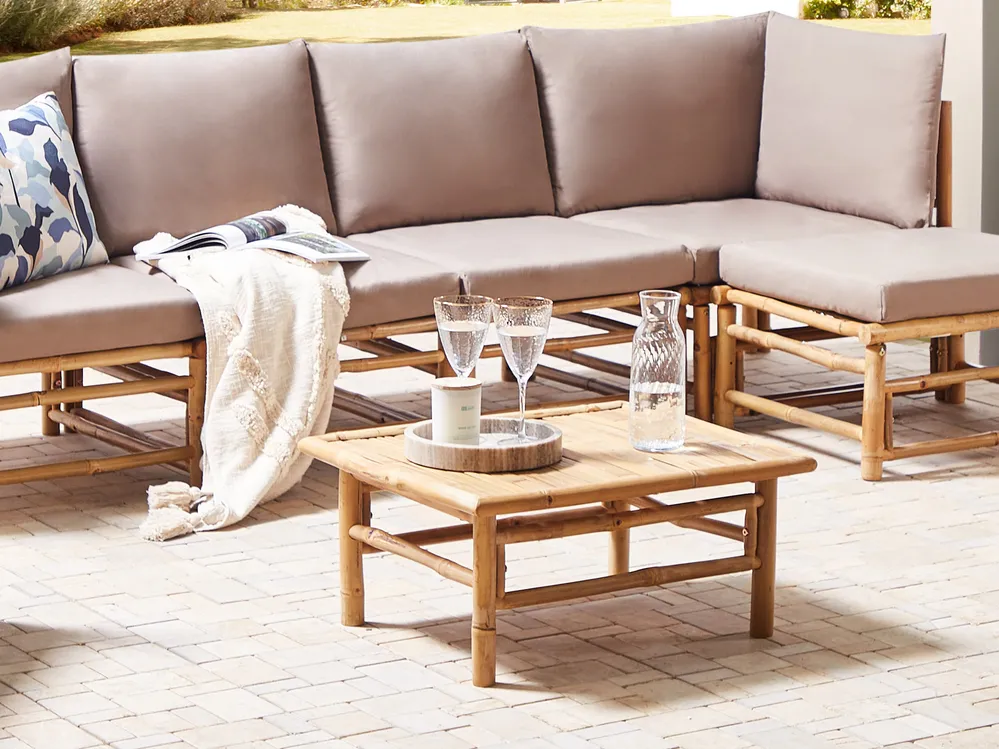 Outdoor Couchtisch CERRETO 55 cm 64 cm Bambus Braun