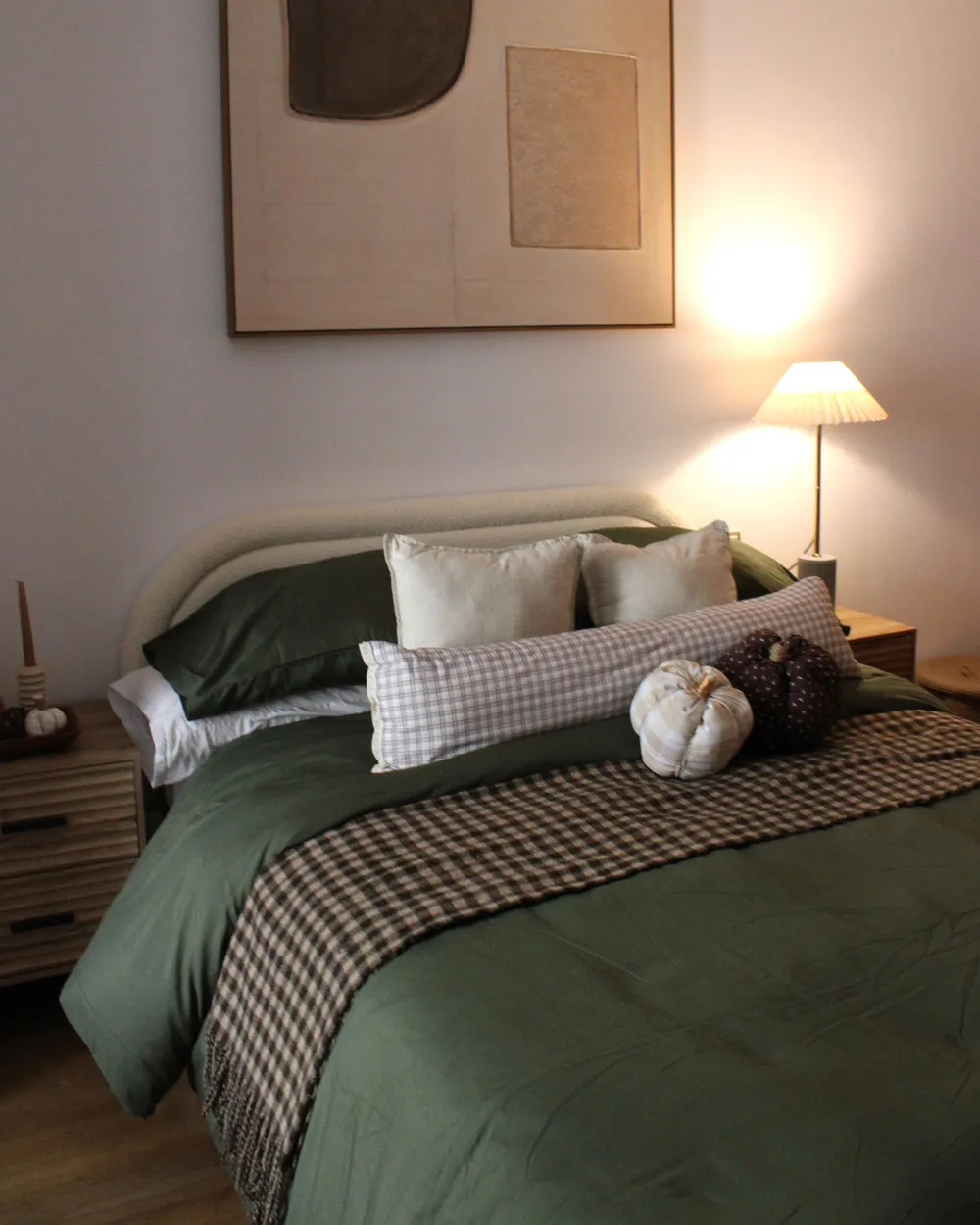 Bett mit Stauraum QUILLIEN Bouclé Hellbeige 140 x 200 cm_1160041
