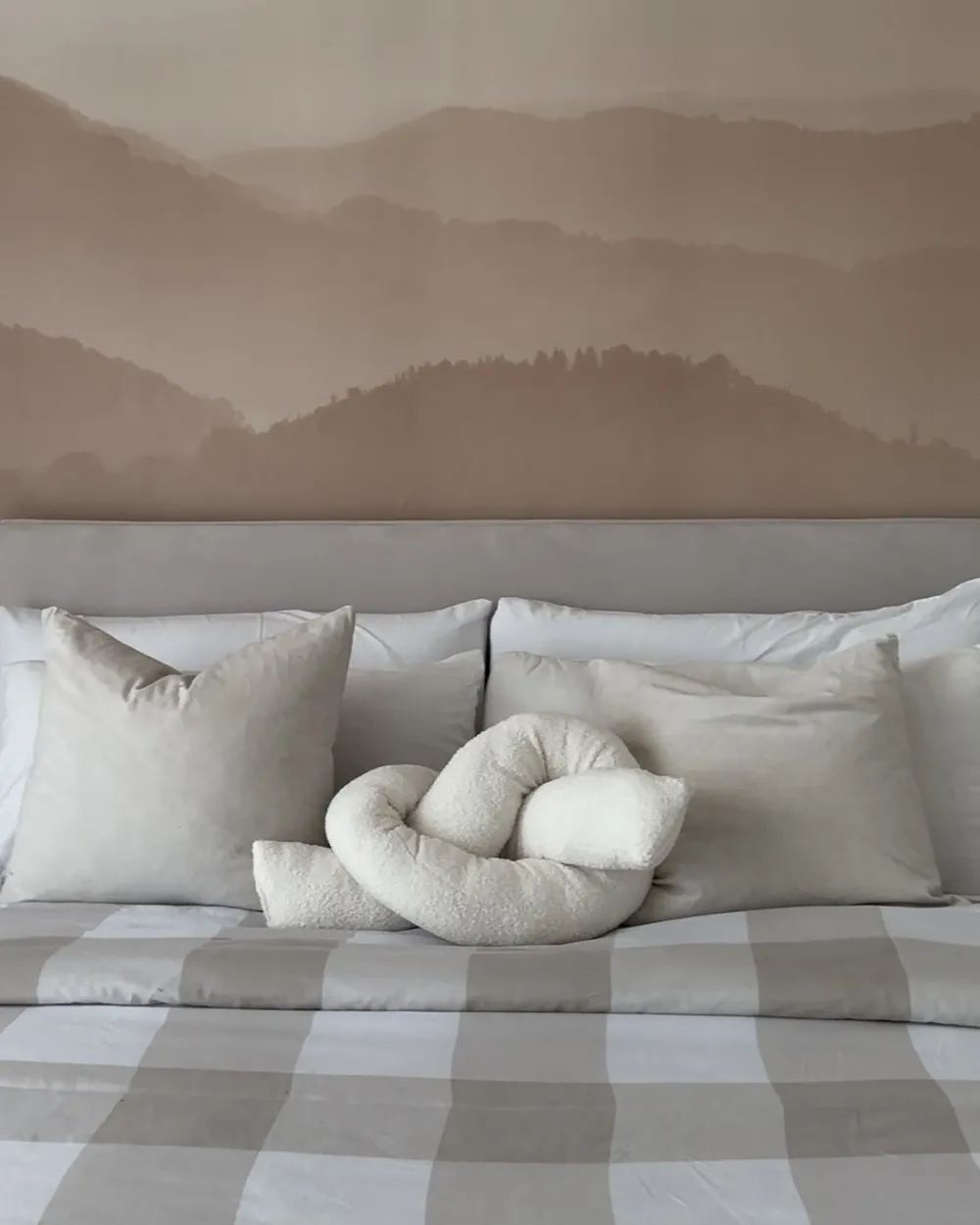 Ottoman Bed LAVAUR Velvet Off-White 160 x 200 cm (EU King Size)_921451