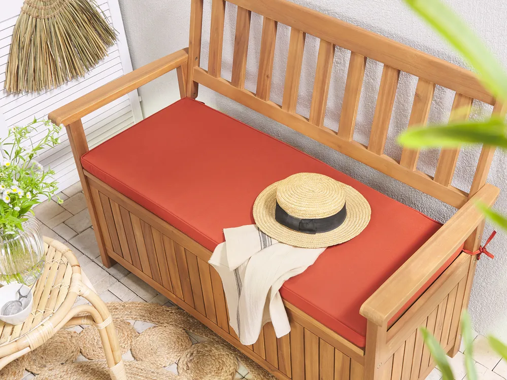 Gartenbank mit Auflage SOVANA 120 cm mit Stauraum Akazienholz Rot