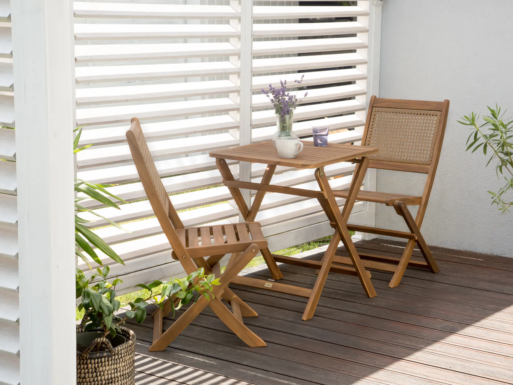 Outdoor Beistelltisch PARAGGI 60 cm 60 cm zertifiziertes Akazienholz Braun_928482