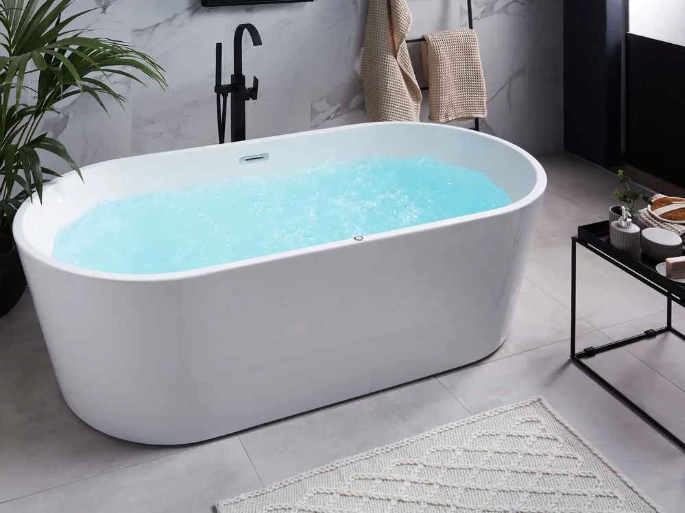Freestanding Hot Tub with LED HAVANA 1700 x 800 mm White
