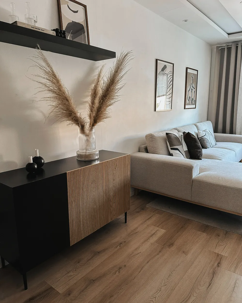 Schrank BLYTHE Naturfarbene Esche Schwarz_983567