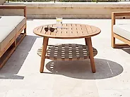 Outdoor Couchtisch mit Ablage MILZANO 80 cm 80 cm Akazienholz Braun_1182814
