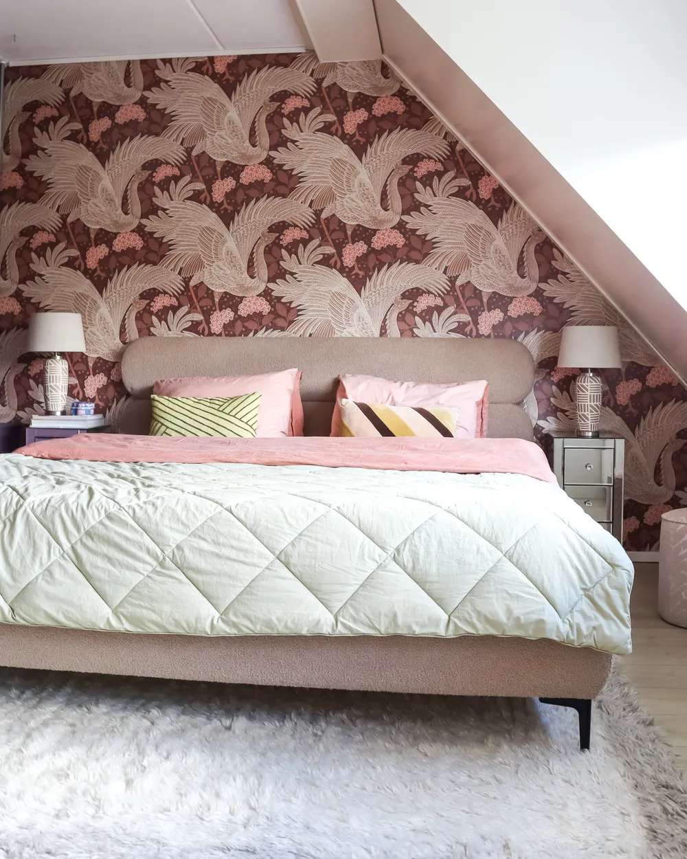 Bett mit Lattenrost Bouclé LESSAY 180 x 200 cm Taupe_1018365