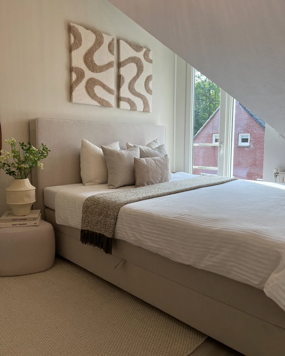 Boxspringbett mit Stauraum MINISTER Stoff Hellbeige 160 x 200 cm_1005214
