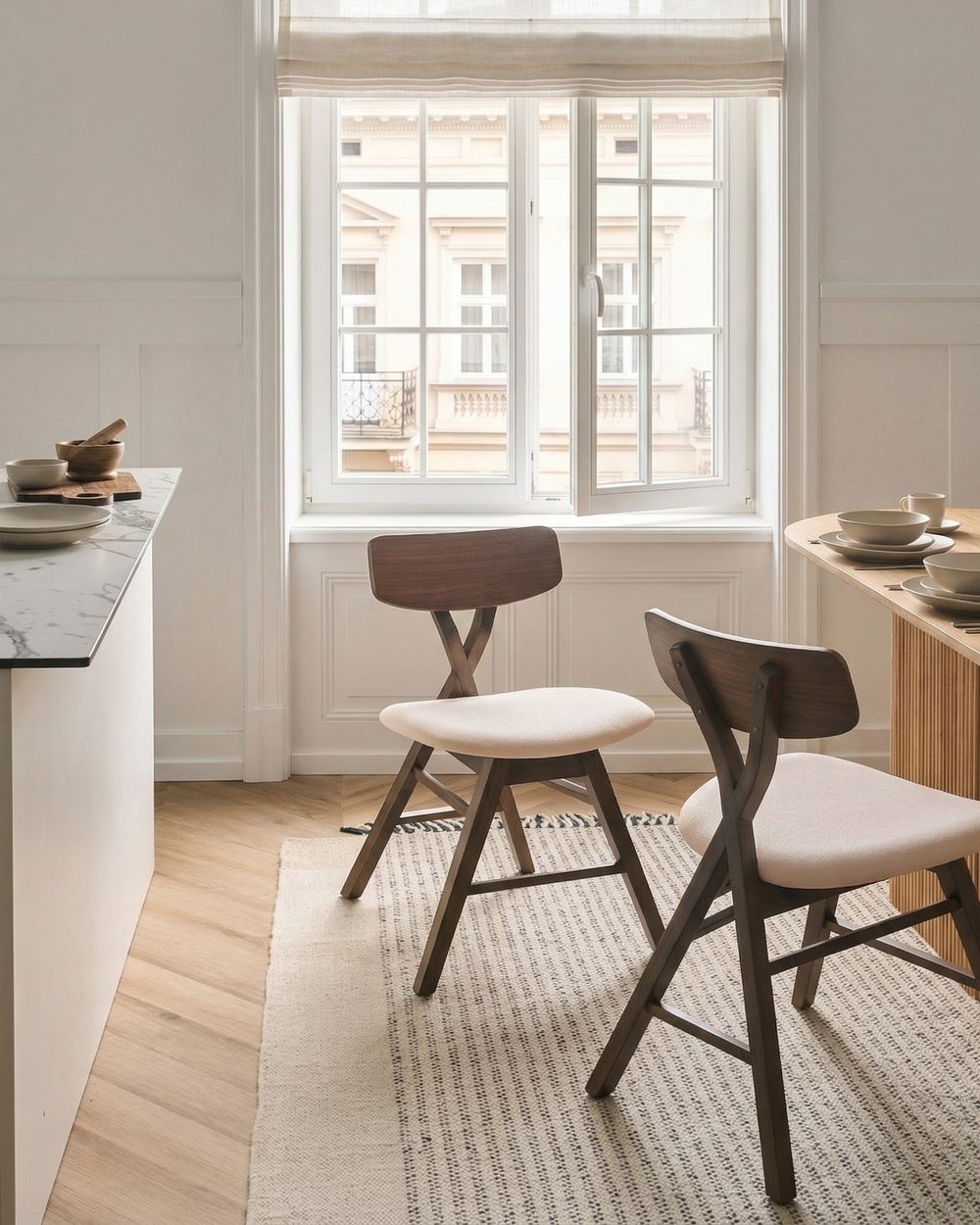 Lot de 2 chaises de salle à manger LELAND Bois Marron/blanc cassé