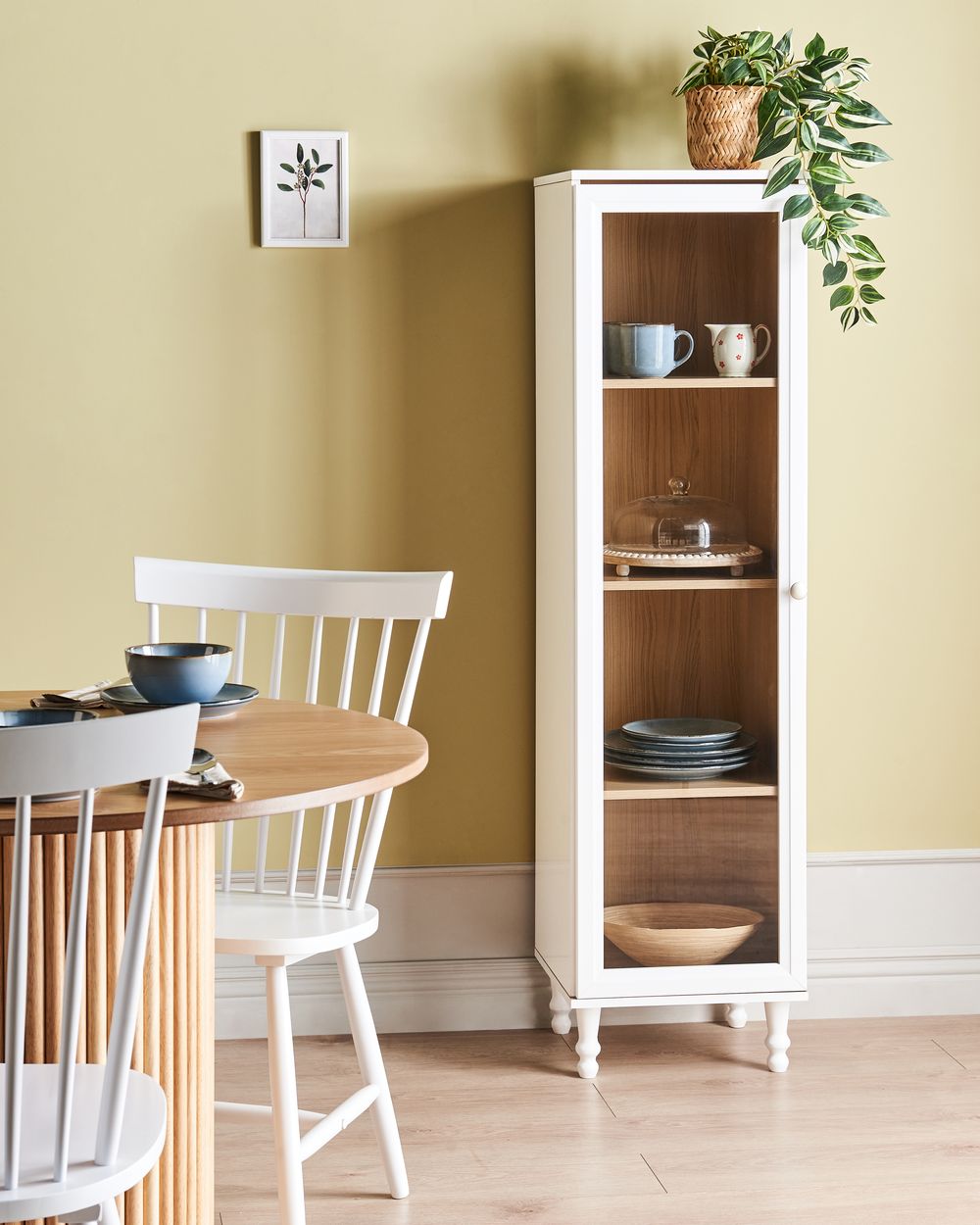 Vitrine mit Glastüren TINGLEDALE 40 cm Weiß