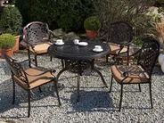 Gartenmöbel Set 4-Sitzer SALENTO mit Schirm (16 Optionen) Metall Dunkelbraun_863973