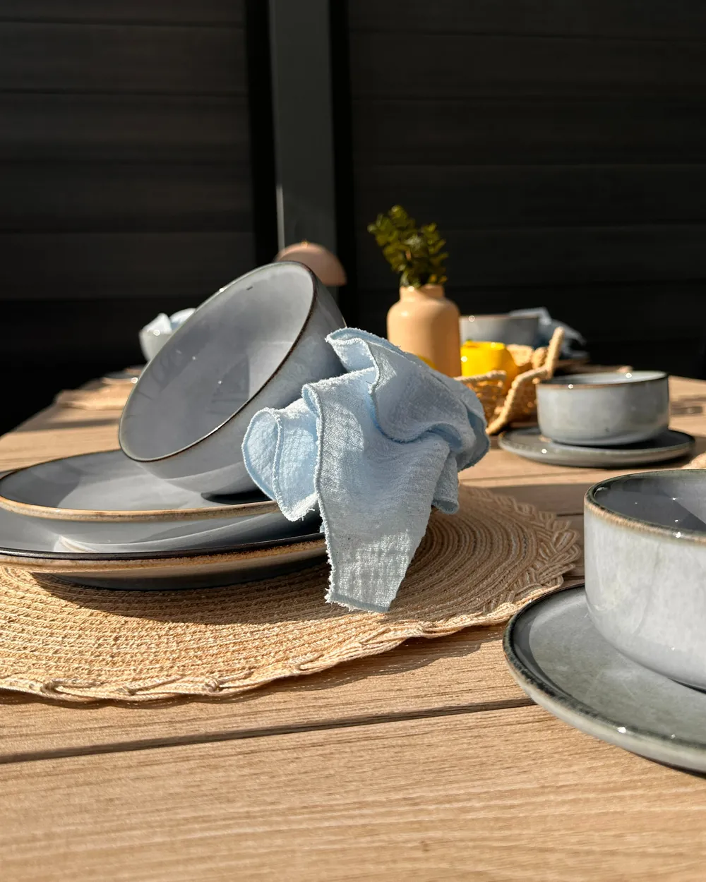 Set of 4 Cups with Saucers JUNIPER Stoneware Light Blue_980345