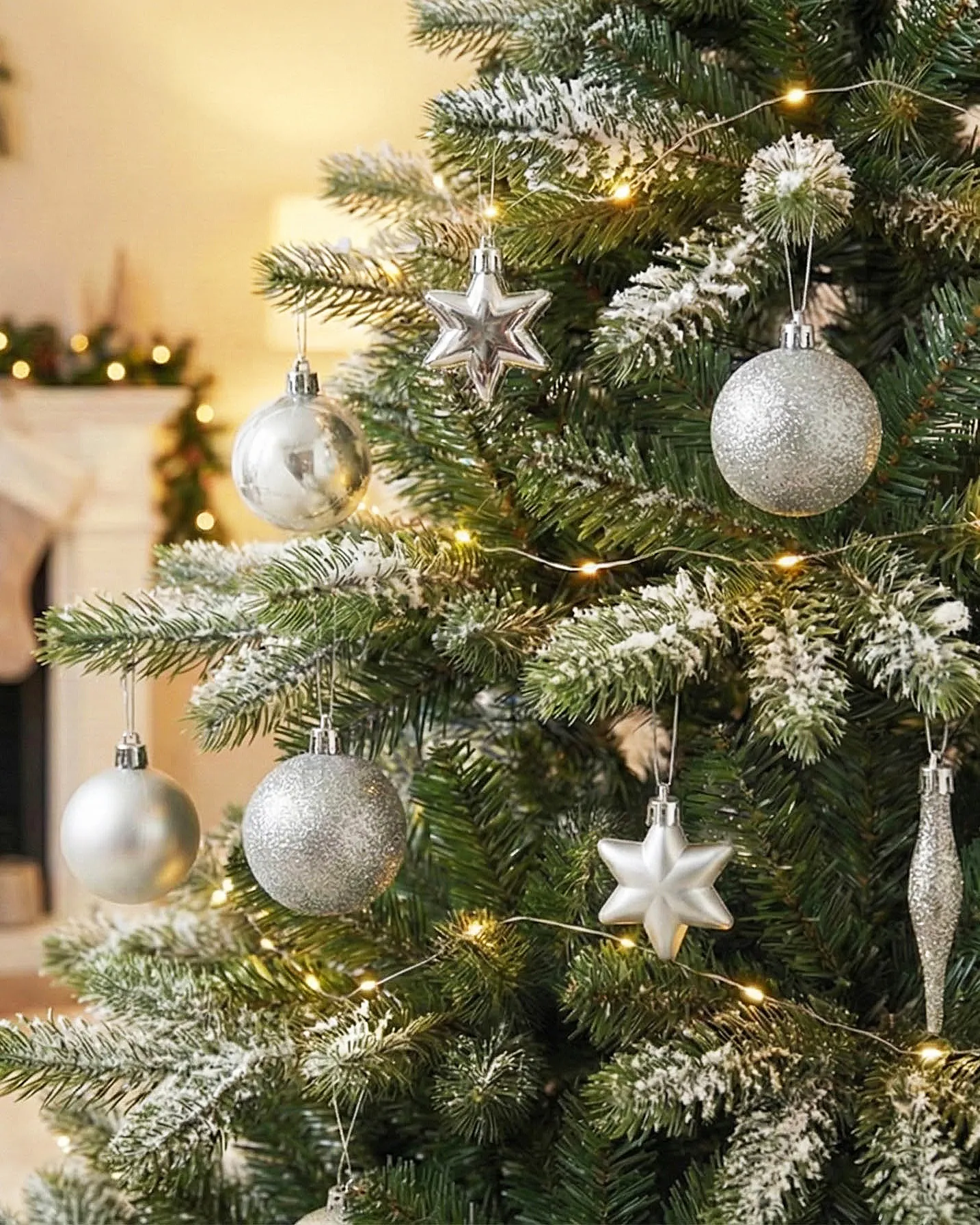 Set of 102 Baubles BANDAK Silver_1024201