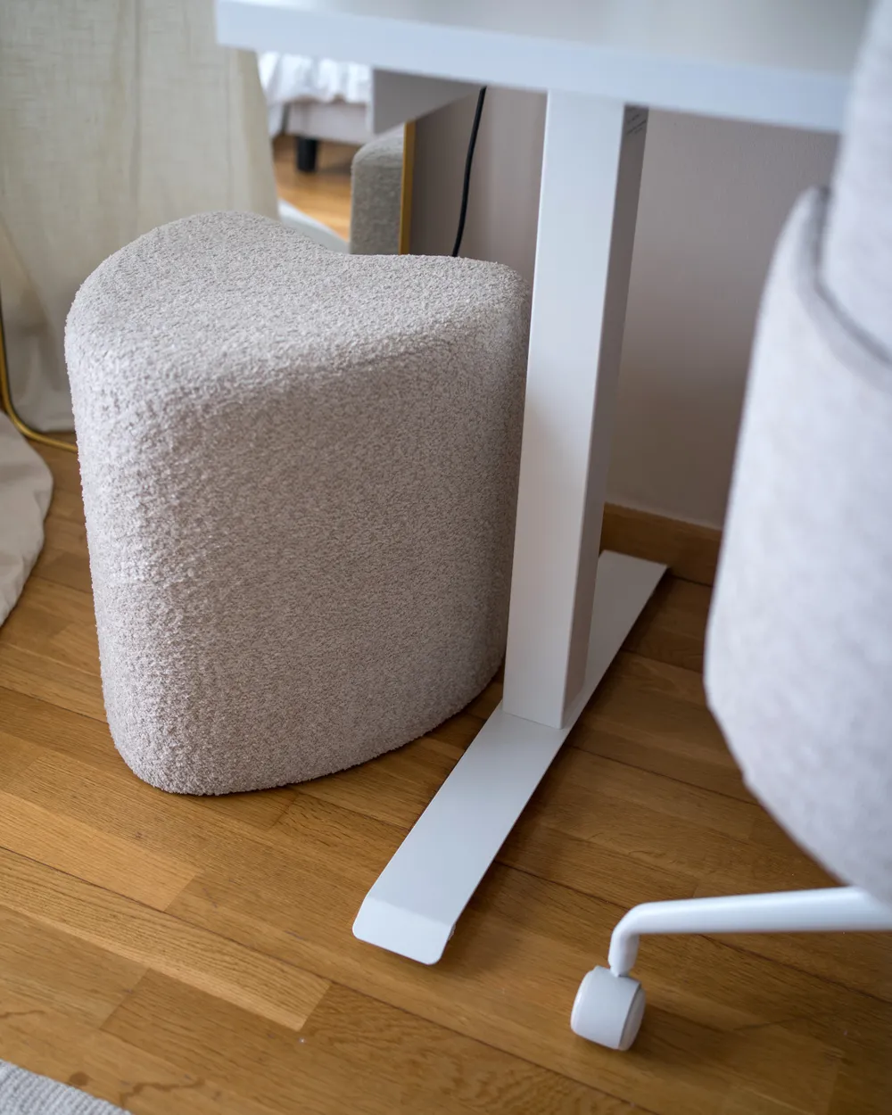 Pouf SCOTIA Chenillegewebe Beige_1022584