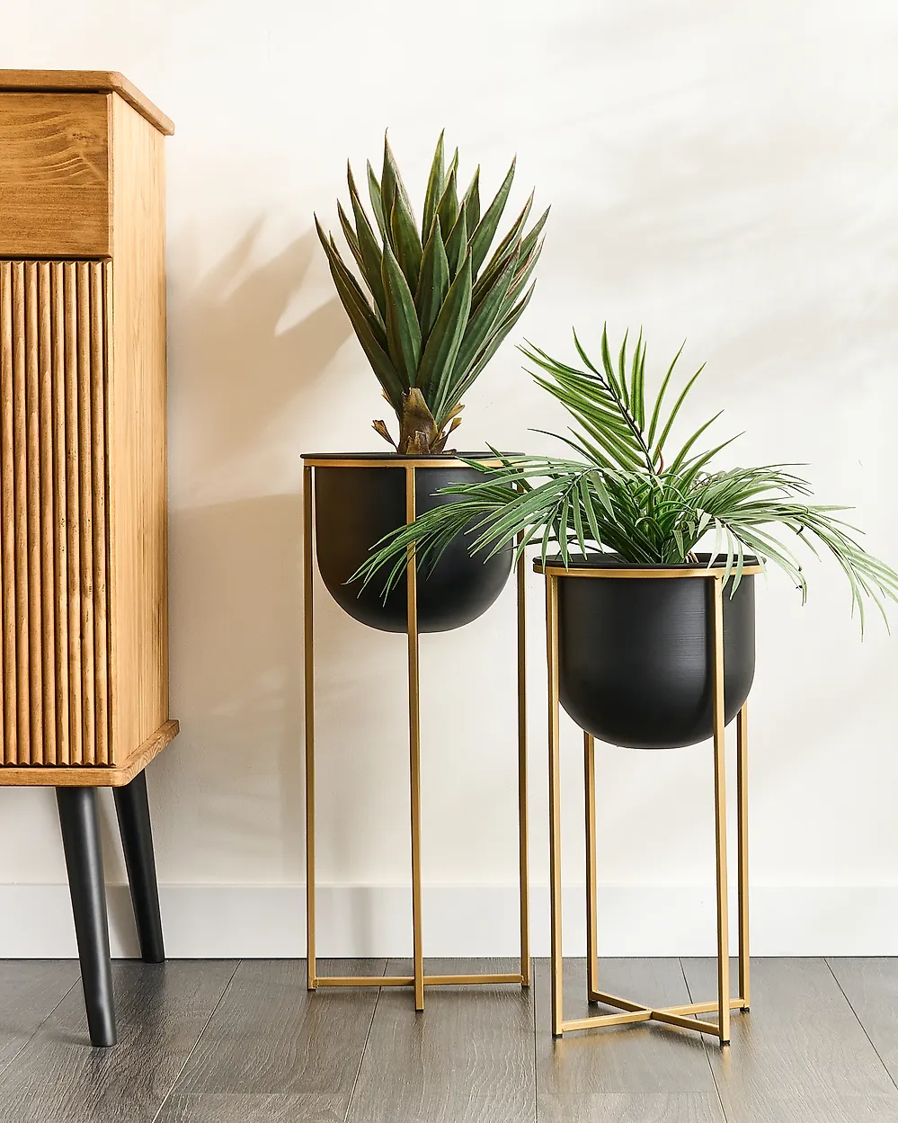 Blumentopf mit Beinen 2er Set THUJA 21 cm Metall Schwarz