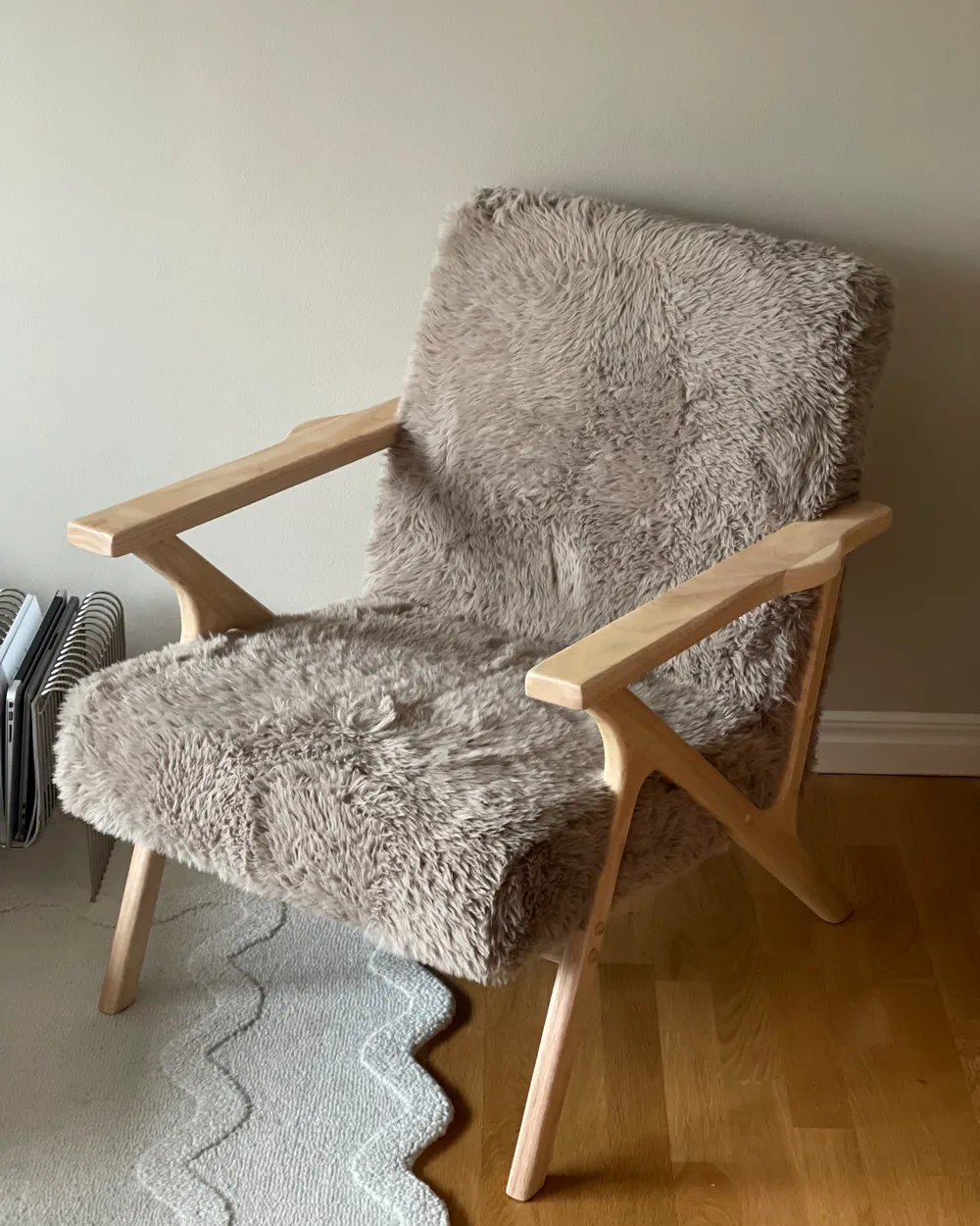 Armchair KISA Faux Fur Taupe_1048178