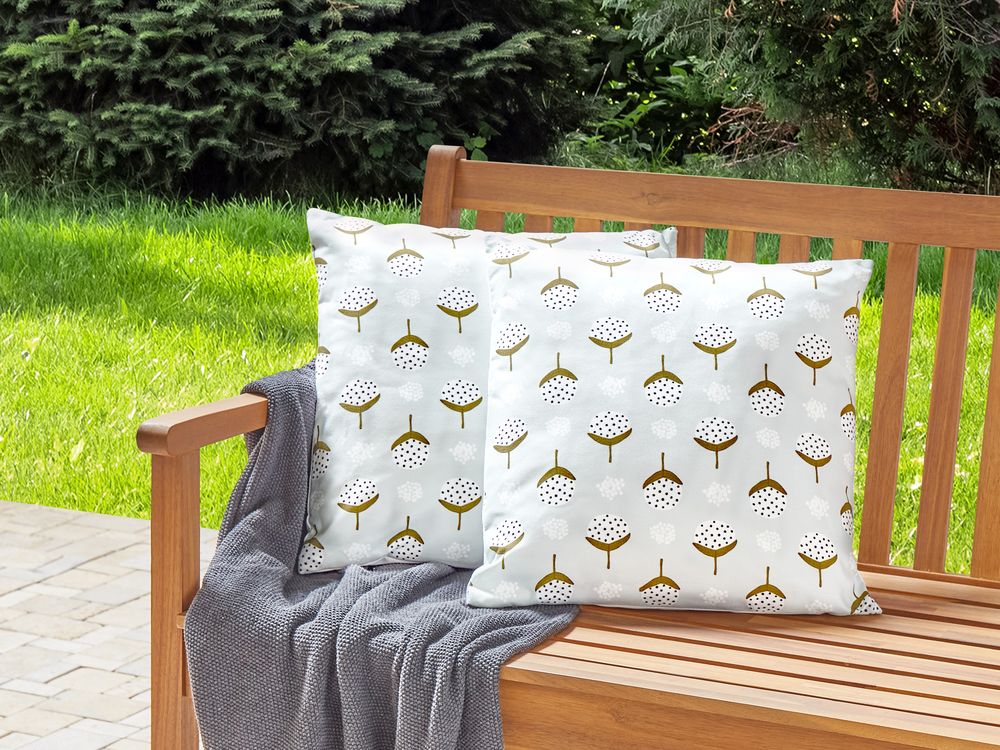 Lot de 2 coussins d'extérieur CUNEO Motif géométrique 45 x 45 cm Vert