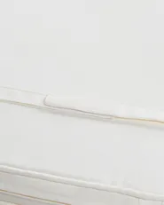 Set mit 2 Stühlen und Sitzkissen AZZANELLO Akazienholz Cremeweiß_956718