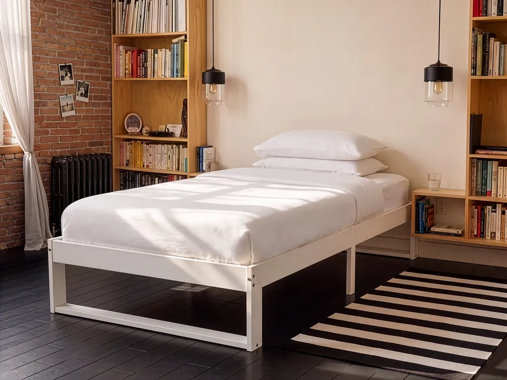 Bett ohne Kopfteil Kiefernholz TALAIRAN 90 x 200 cm Weiß