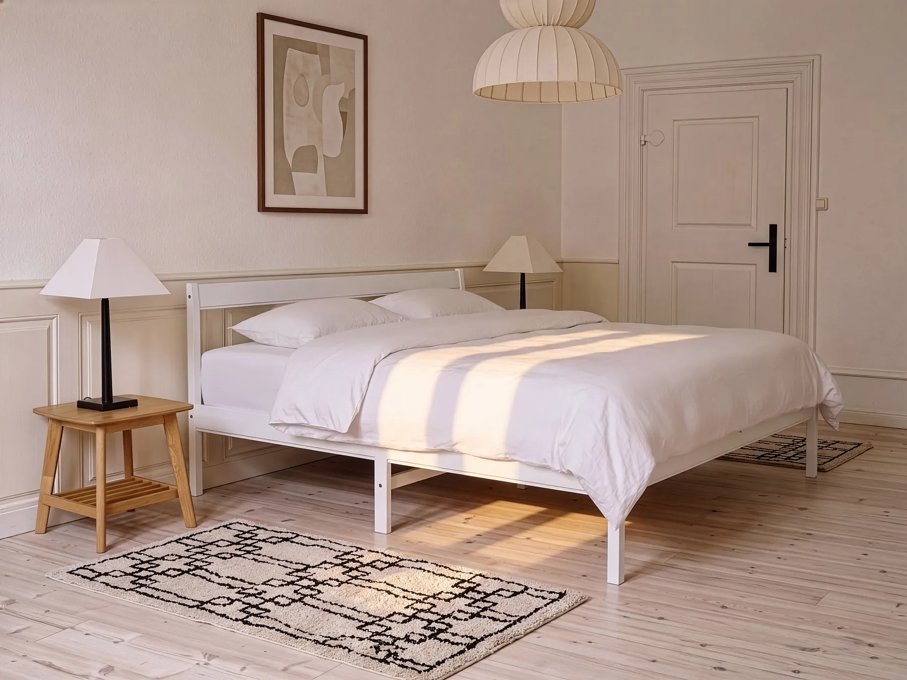 Bett mit Lattenrost Kiefernholz MADONE 140 x 200 cm Weiß_1131226