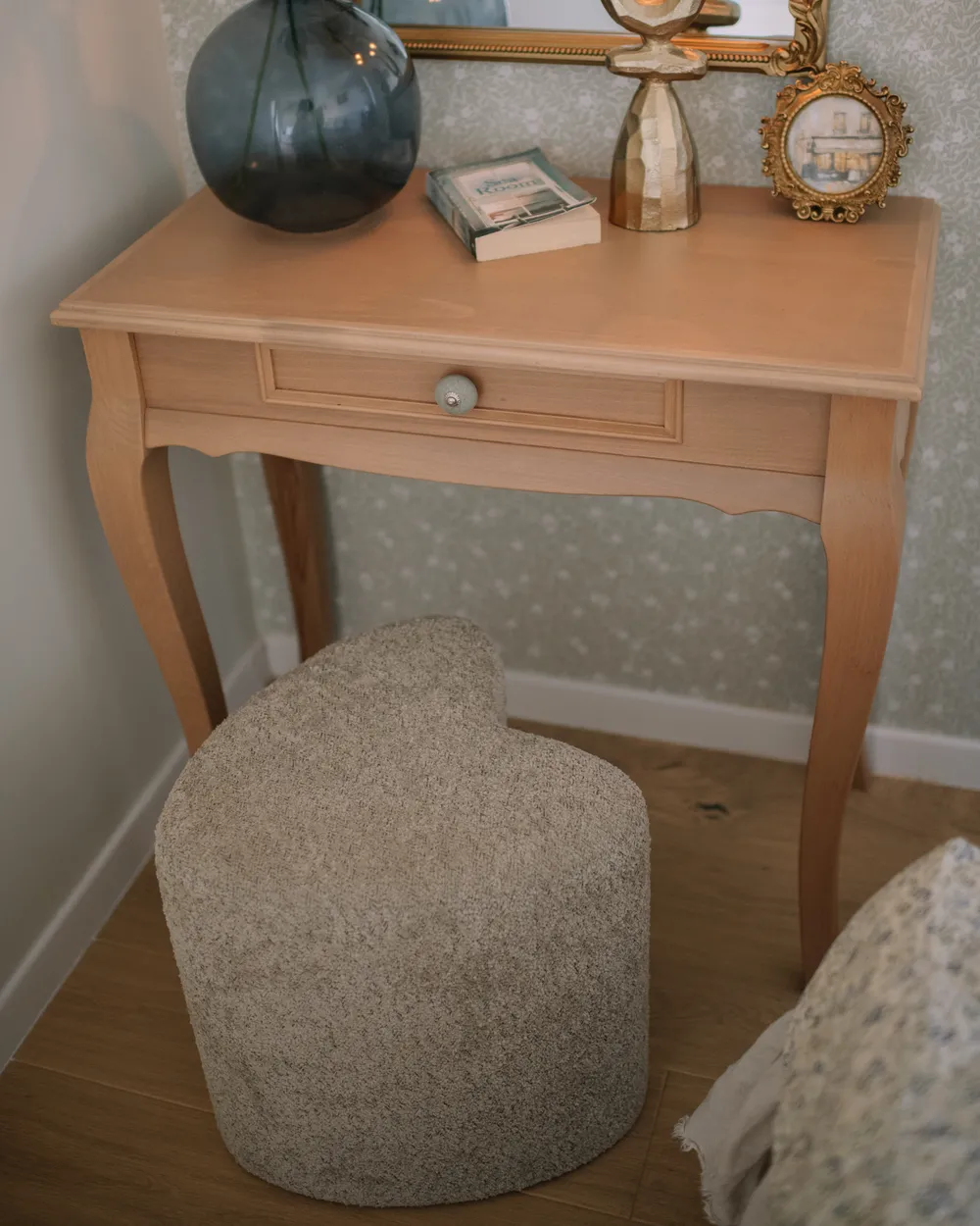 Pouffe SCOTIA Chenille Light Brown_1048130
