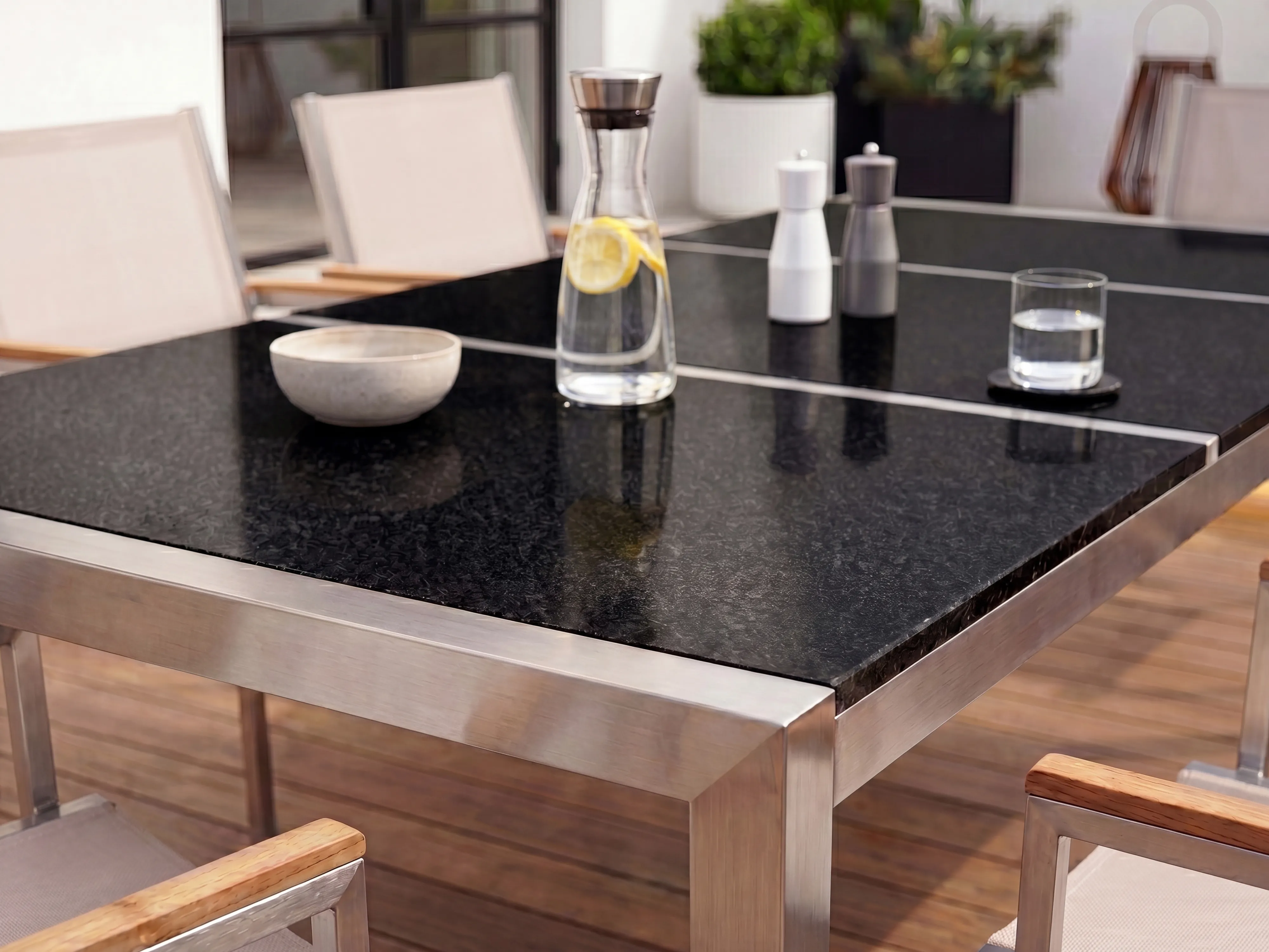 Gartenmöbel Set 8-Sitzer GROSSETO Dreifachplatte Granit poliert Schwarz / Beige_766681
