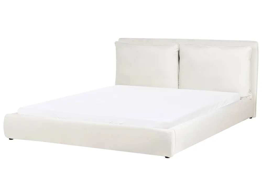 Bett mit Lattenrost Samtstoff BAJONNA 180 x 200 cm Cremeweiß