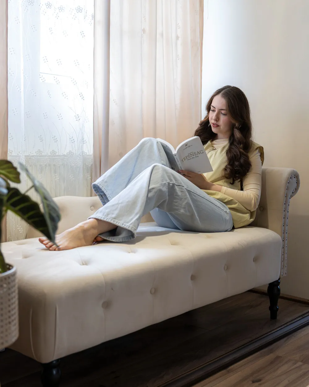 Right-Hand Chaise Longue IVRY Velvet Light Beige_1075811