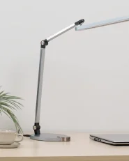 LED Schreibtischlampe CAROY mit kabellosem Ladegerät Schwarz_1021295