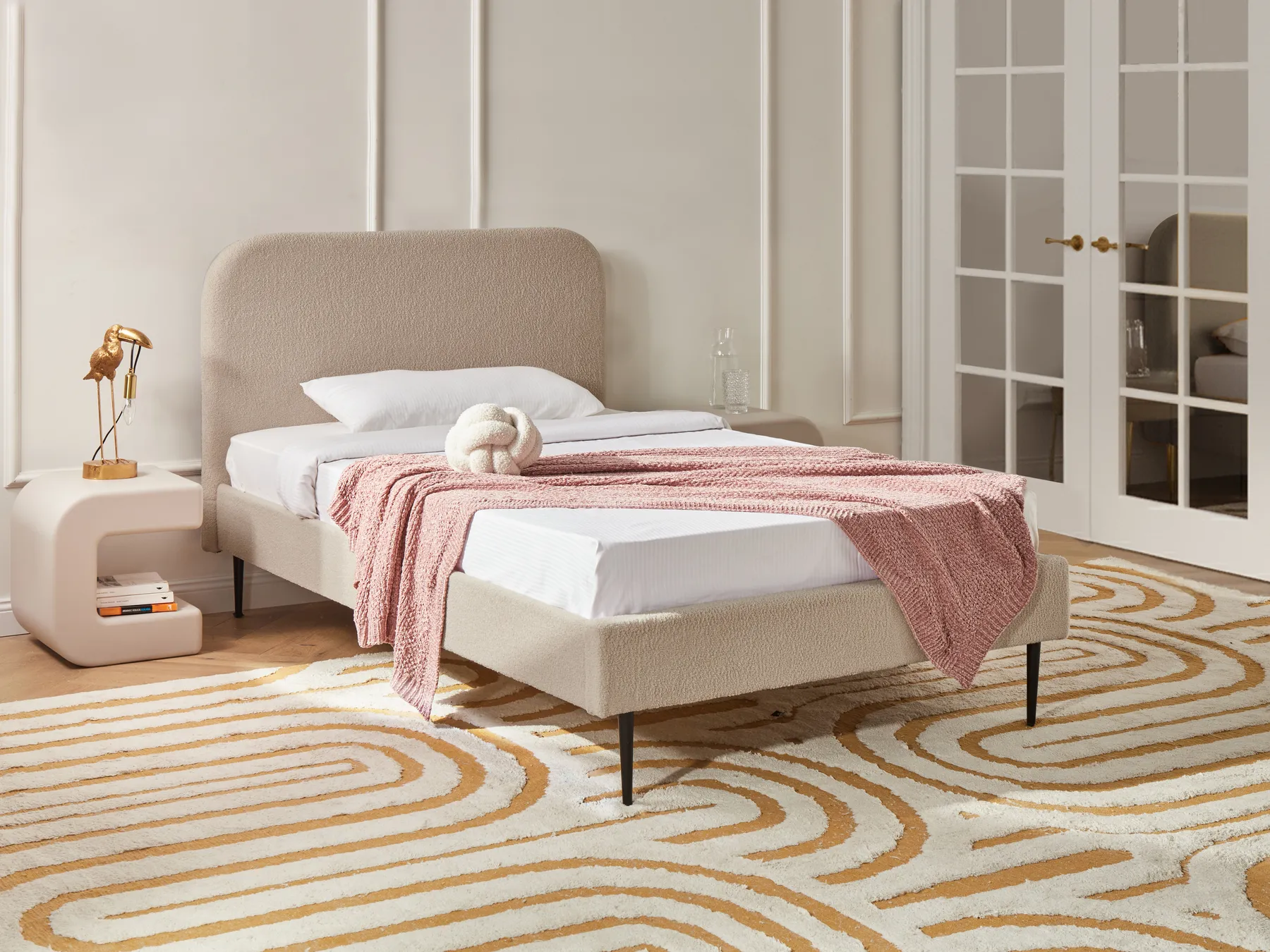 Bett mit Lattenrost Bouclé FLAYAT 120 x 200 cm Hellbeige_1024387