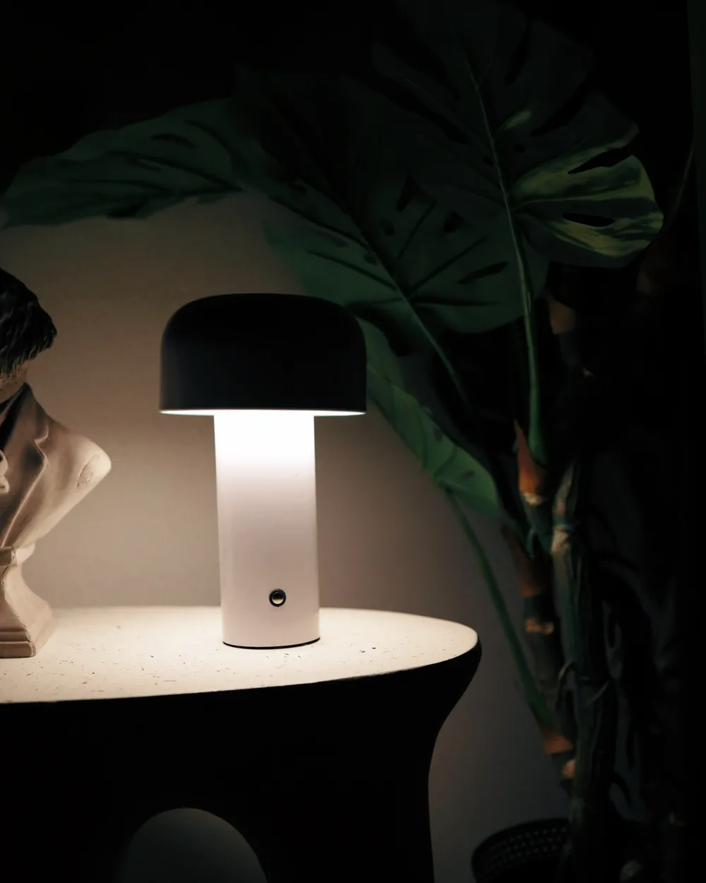 Kabellose LED Tischlampe BESOS mit Dimmer Metall Weiß_1005544