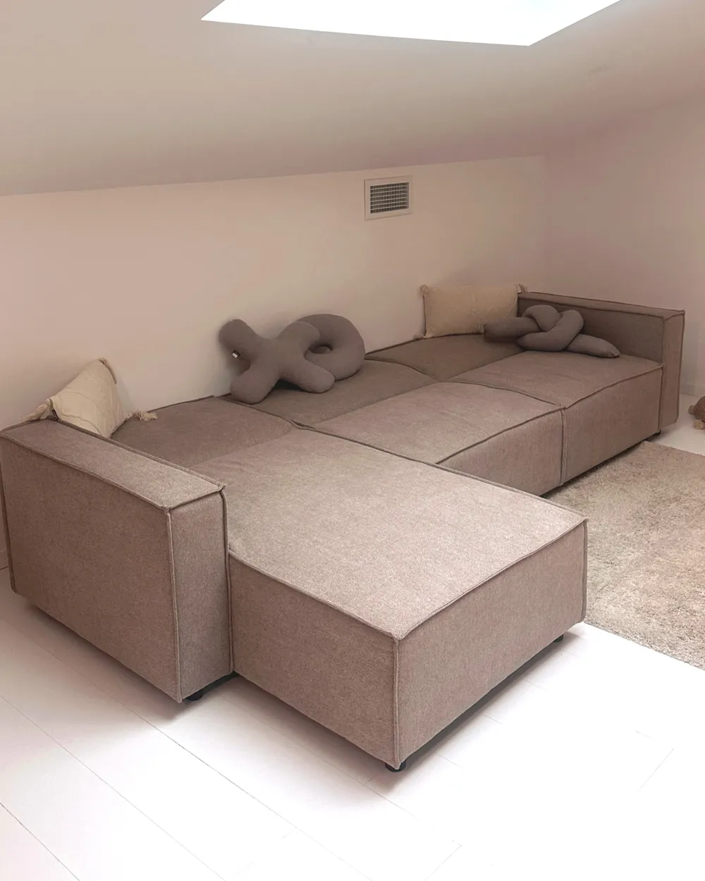 Eckschlafsofa 3-Sitzer ROMEDAL II Stoff Beige rechtsseitig_1051588