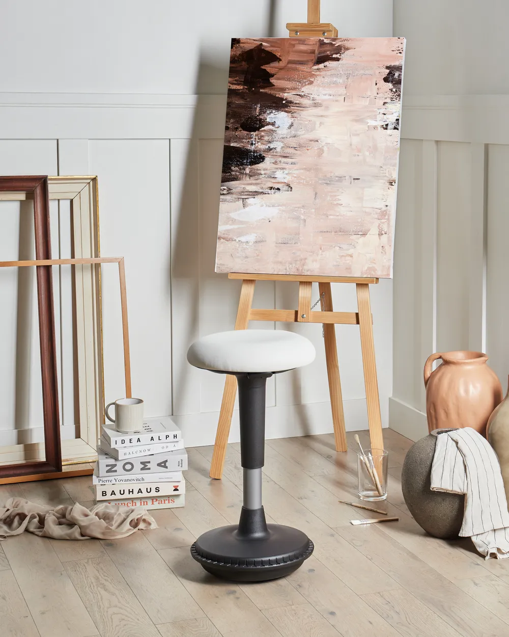 Wobble Stool ESTELL Faux Leather White_1007040
